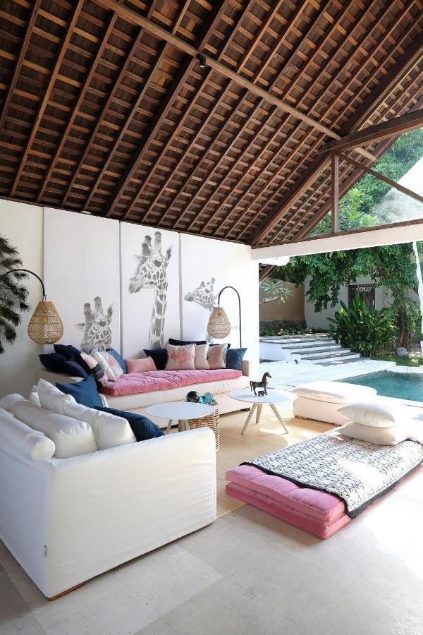 Oazia Spa Villa Bali Canggu  Exterior photo